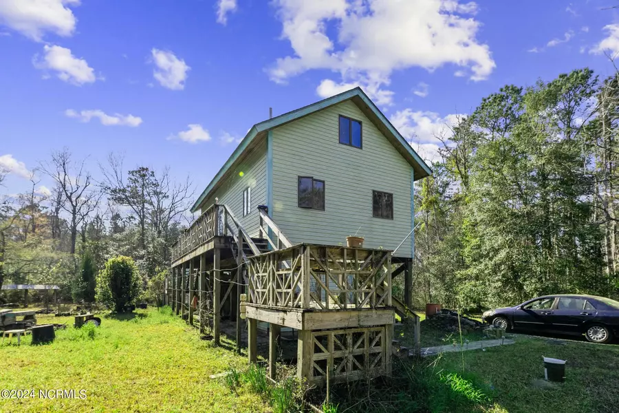 1375 Belangia RD, Havelock, NC 28532