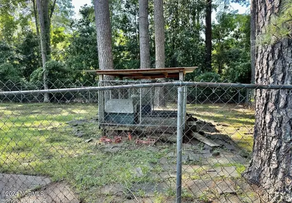 Whiteville, NC 28472,214 E Wyche ST