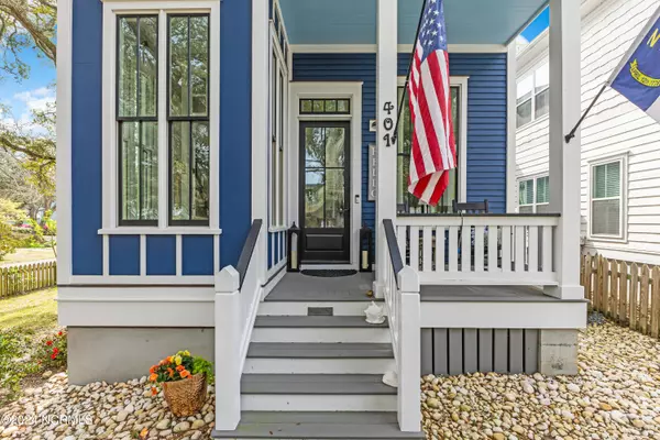 Southport, NC 28461,401 Clarendon AVE