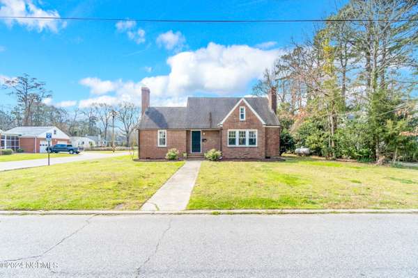 1211 Fairfax AVE,  Elizabeth City,  NC 27909