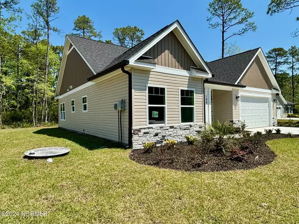 Calabash, NC 28467,188 Boundary Loop RD NW