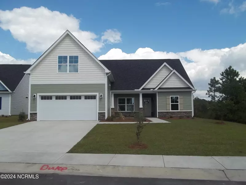 102 Paver Ln, Hampstead, NC 28443