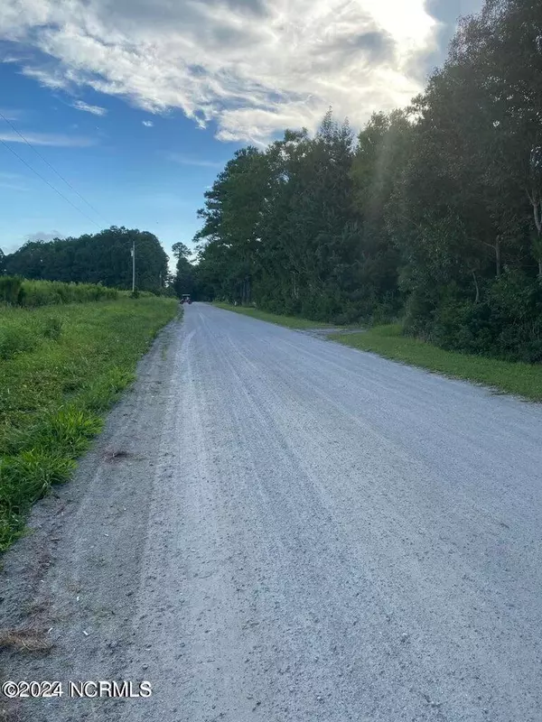 Beaufort, NC 28516,154 Ware Creek RD