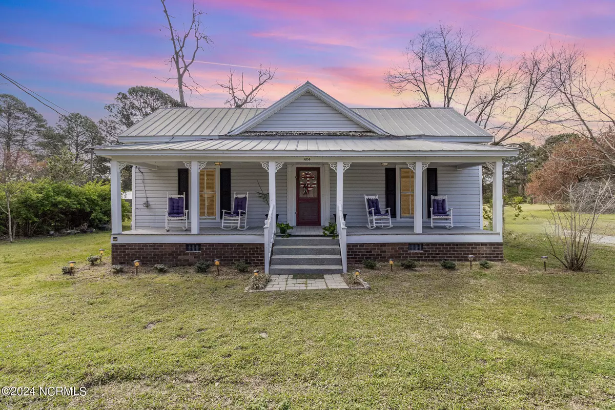 Falcon, NC 28342,6156 Front ST