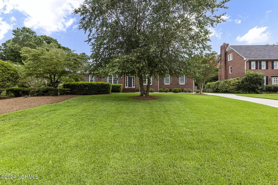 5623 Oak Bluff LN, Wilmington, NC 28409