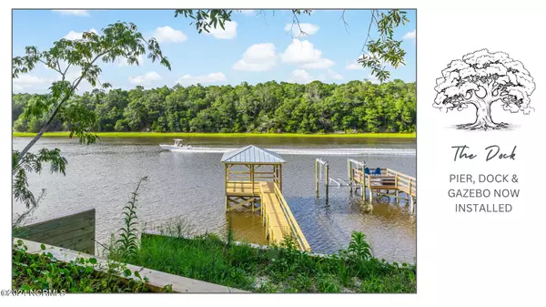 Oak Island, NC 28465,302 E Yacht Drive