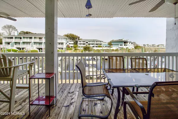 Carolina Beach, NC 28428,202 Lewis DR #1207