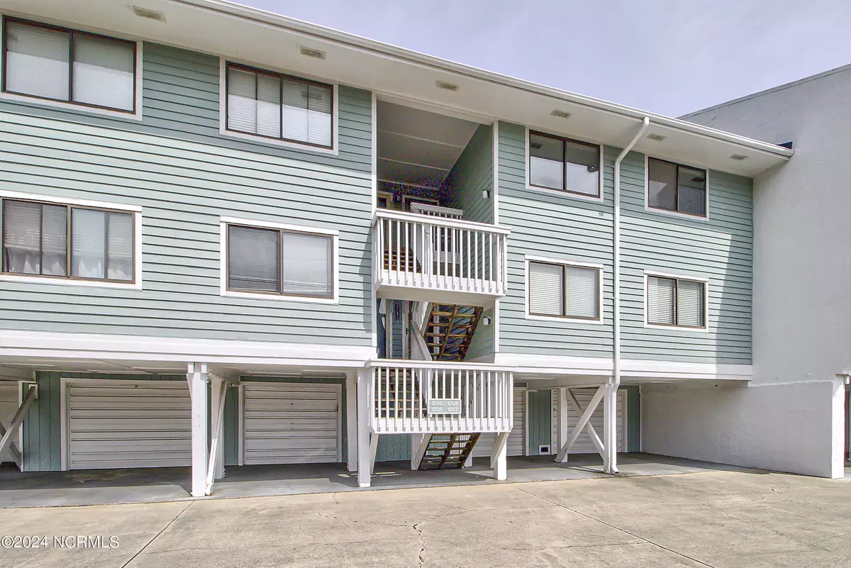 Carolina Beach, NC 28428,202 Lewis DR #1207