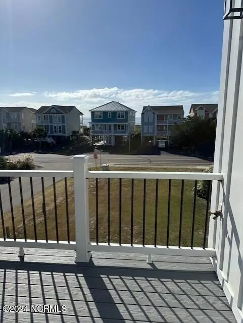 Holden Beach, NC 28462,105 By The Sea DR