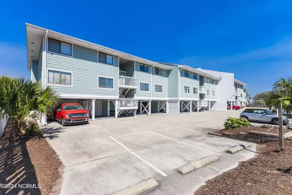 202 Lewis DR #1204, Carolina Beach, NC 28428