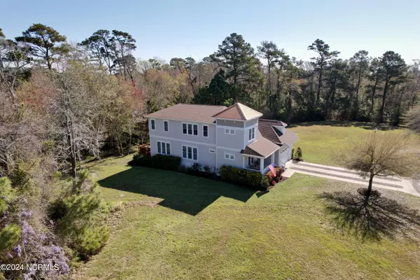 Newport, NC 28570,123 Hardwick LN