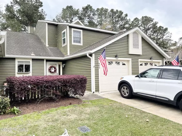 403 Cedarwood VLG, Morehead City, NC 28557