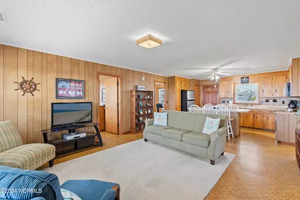 Holden Beach, NC 28462,263 Ocean BLVD W