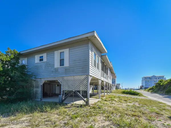 Oak Island, NC 28465,3929 W Dolphin DR