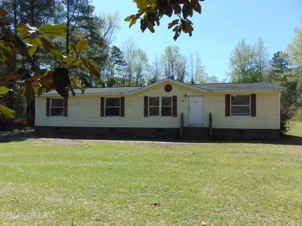 136 Deer Stand DR,  Lumberton,  NC 28358