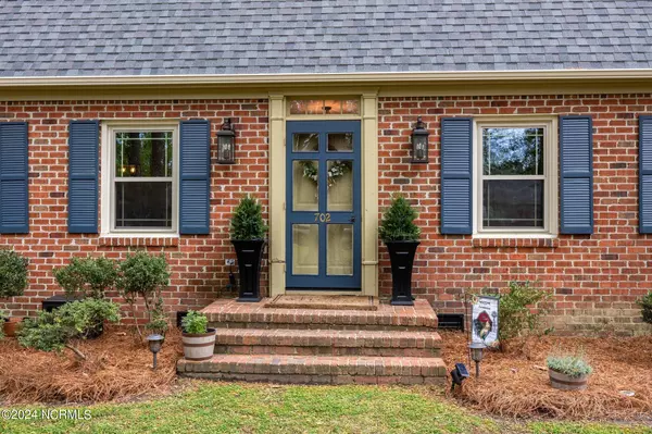 Robersonville, NC 27871,702 Pope ST