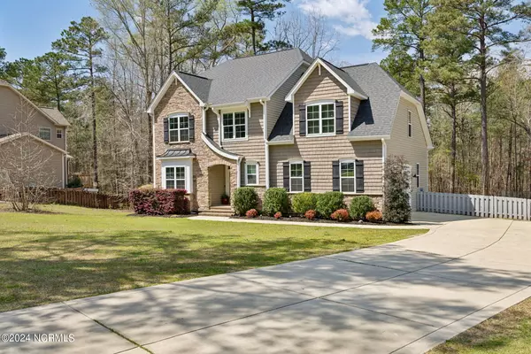 Whispering Pines, NC 28327,211 Dresden LN