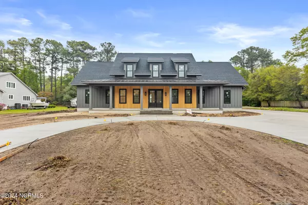 102 Bradley Pines DR, Wilmington, NC 28403