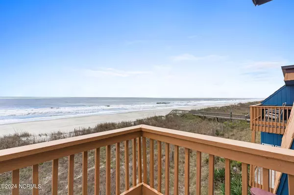 Ocean Isle Beach, NC 28469,275 W First ST ## 2e