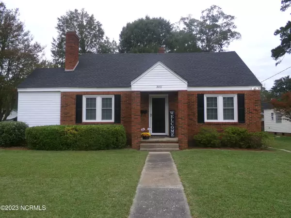 302 W 16th ST, Lumberton, NC 28358