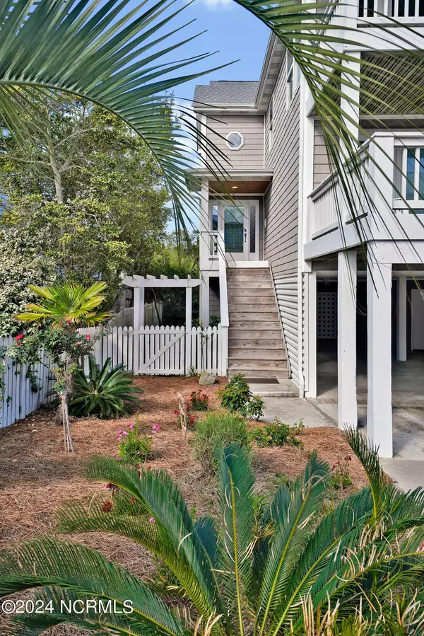 Wrightsville Beach, NC 28480,11 E Atlanta ST