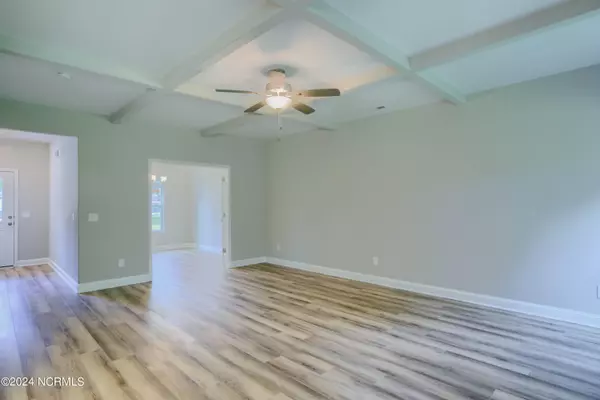 Newport, NC 28570,107 Creek Bluff RD