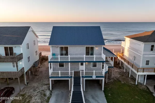 North Topsail Beach, NC 28460,1218 New River Inlet RD