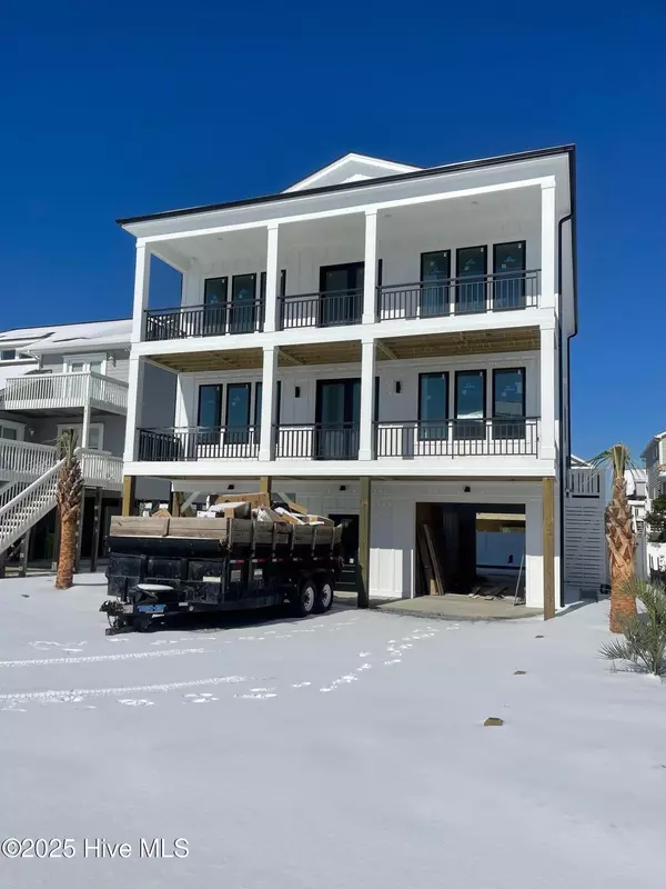 Holden Beach, NC 28462,222 Brunswick AVE W