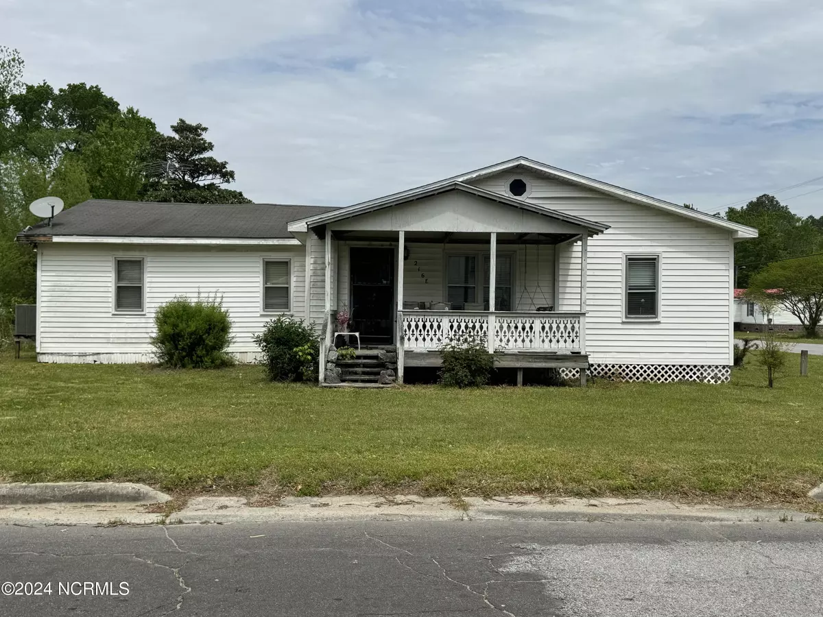 Creswell, NC 27928,216 E Middle ST