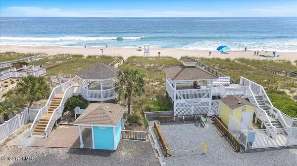 Kure Beach, NC 28449,840 Settlers LN