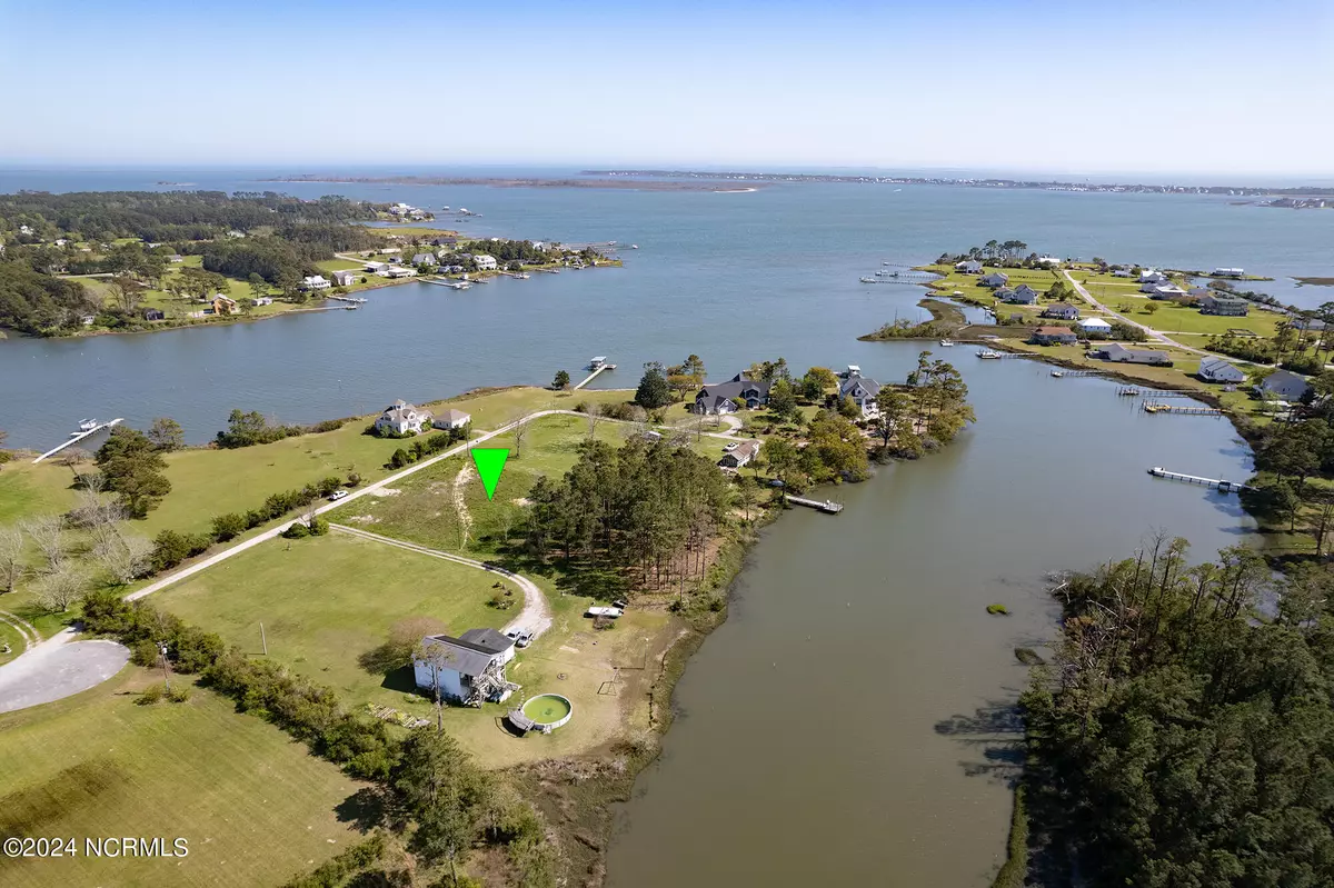 Beaufort, NC 28516,256 Landing RD