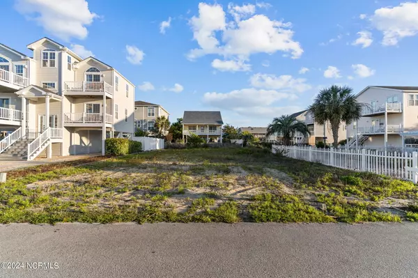 116 Carolina Avenue, Holden Beach, NC 28462