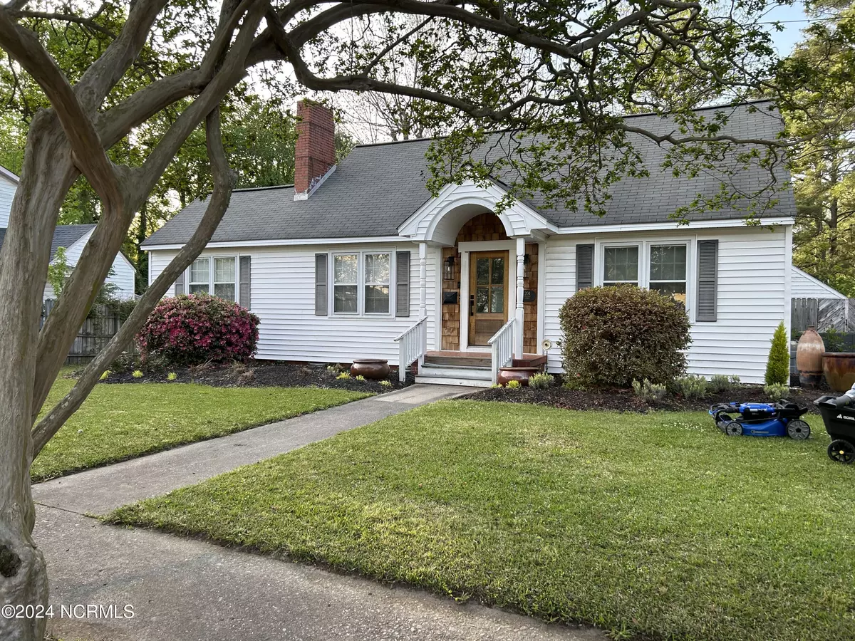 Williamston, NC 27892,204 Halifax ST