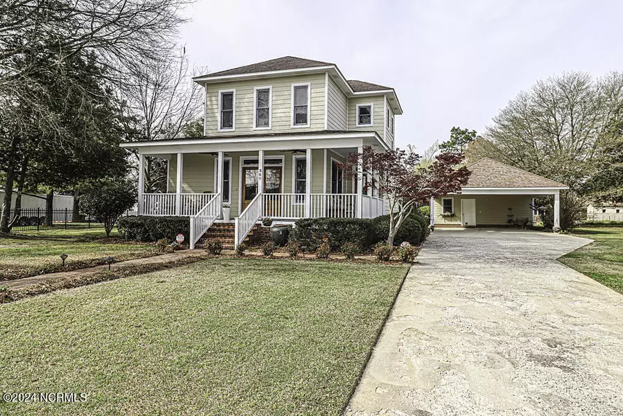 207 Hopkins AVE, Spring Hope, NC 27882