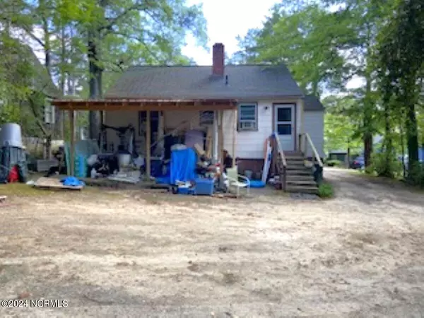 Aberdeen, NC 28315,402 Elm ST