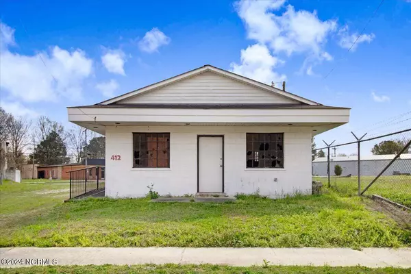 Wilson, NC 27893,312 Herring AVE E