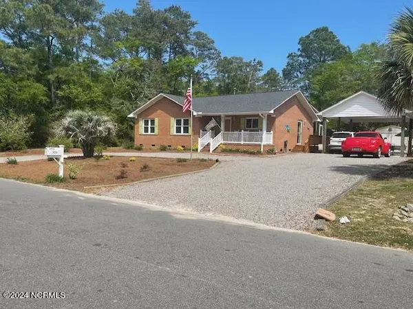 Oak Island, NC 28465,320 NE 41st ST