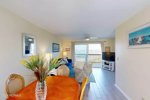 North Topsail Beach, NC 28460,1771-4 New River Inlet Road