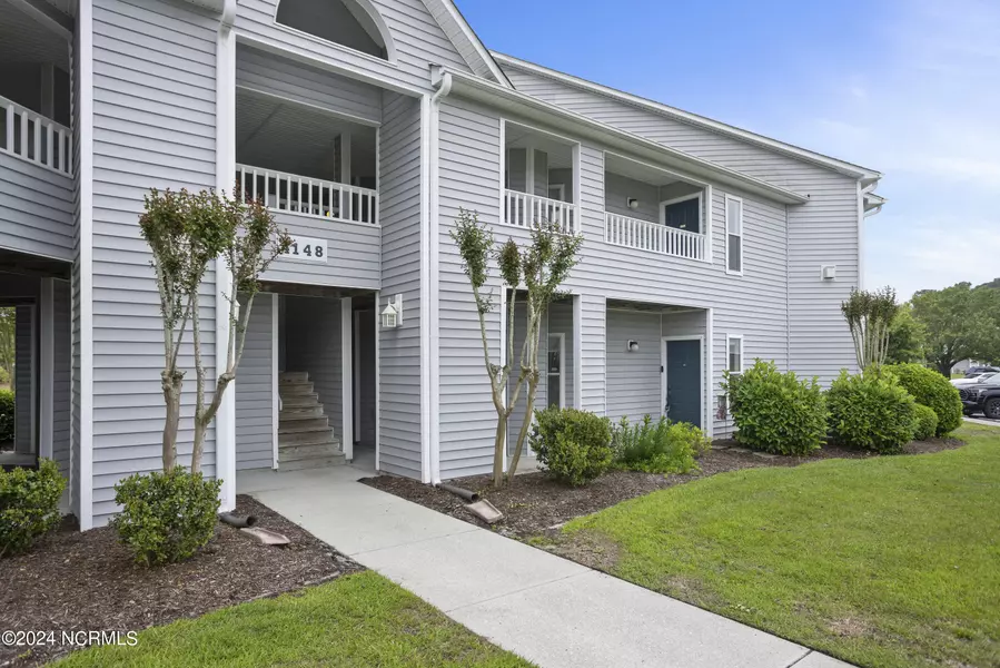 4148 Breezewood DR #104, Wilmington, NC 28412