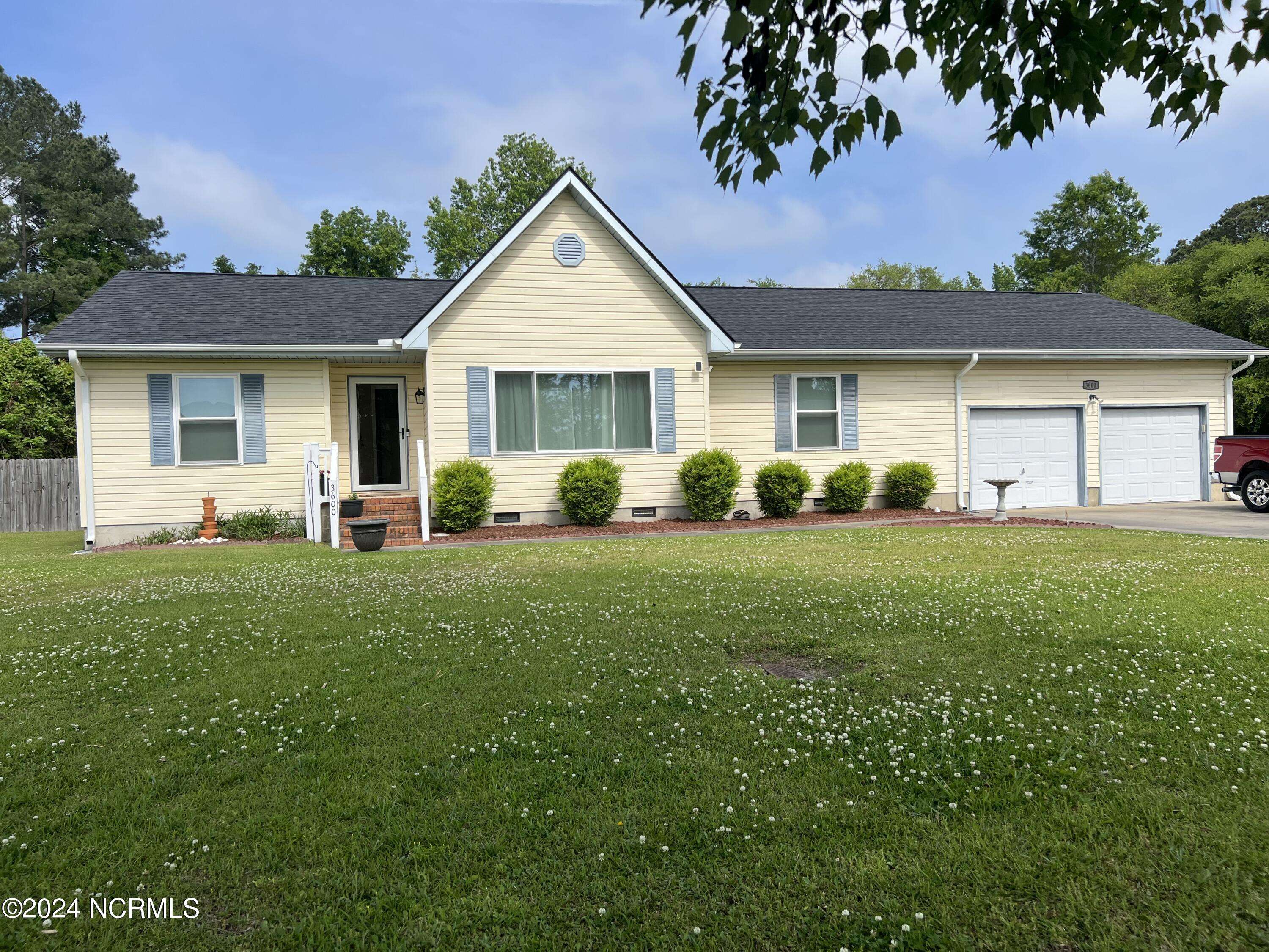 3600 Elveden RD, New Bern, NC 28562