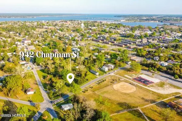 New Bern, NC 28560,942 Chapman ST