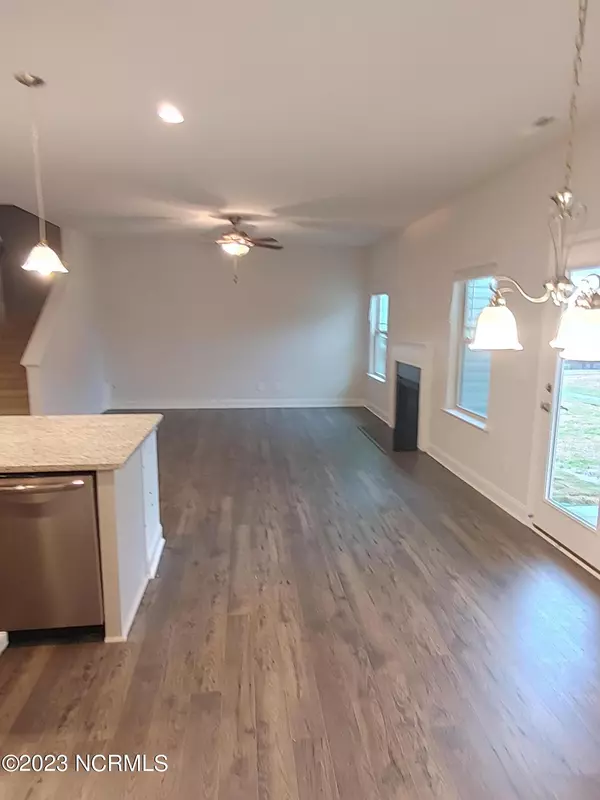 Swansboro, NC 28584,505 Red Drum WAY