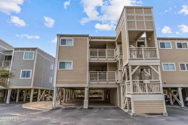 Oak Island, NC 28465,1000 Caswell Beach RD #Unit 302