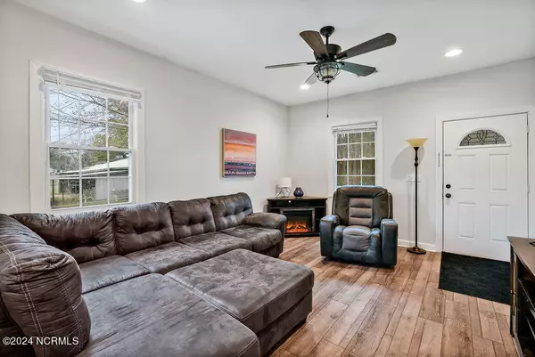 Castle Hayne, NC 28429,104 Gilbert Curry DR