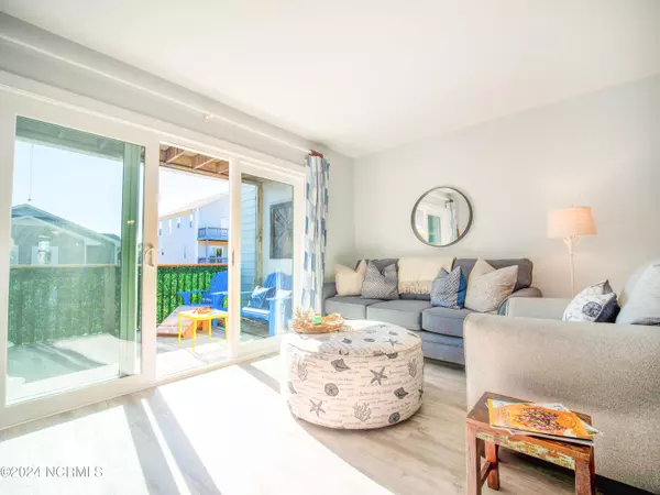 Surf City, NC 28445,128 Crosswinds DR