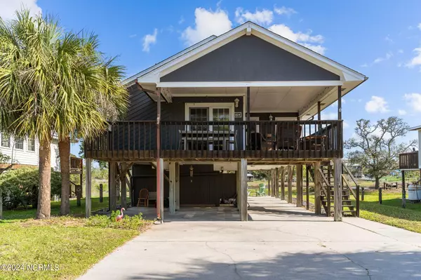 Oak Island, NC 28465,1614 E Pelican Drive