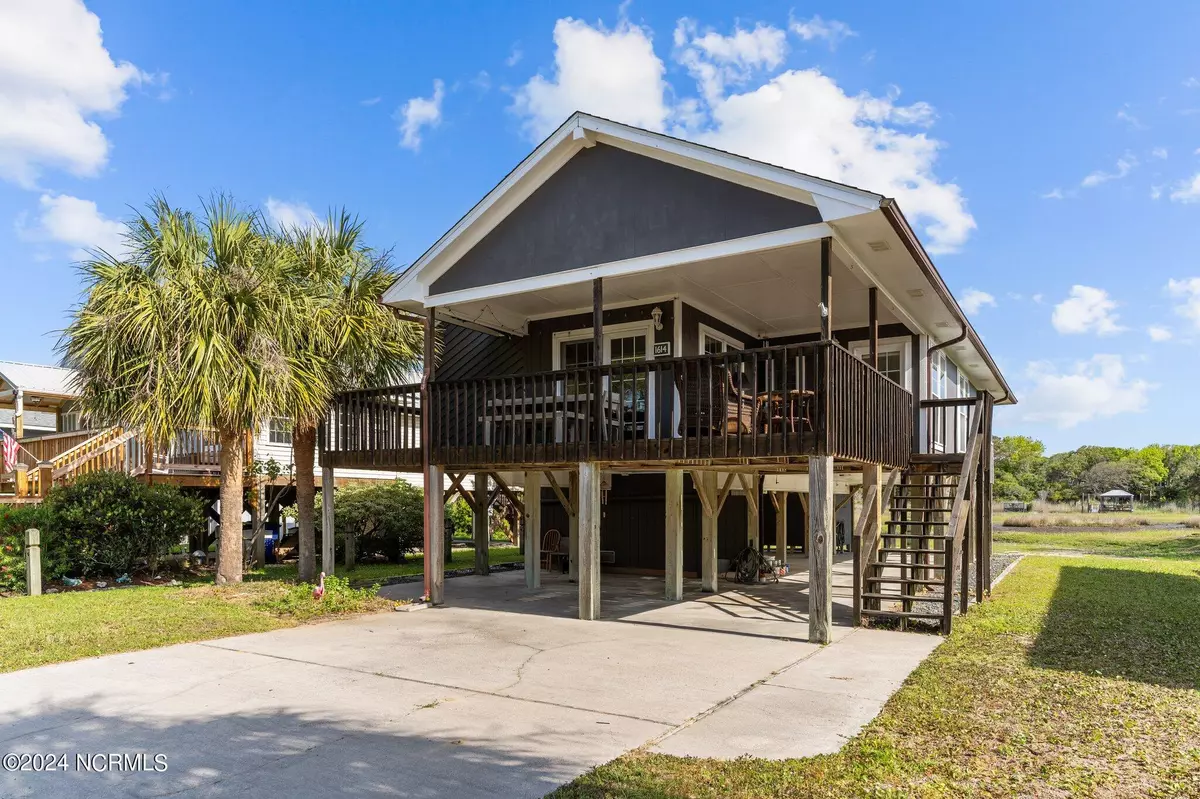 Oak Island, NC 28465,1614 E Pelican Drive