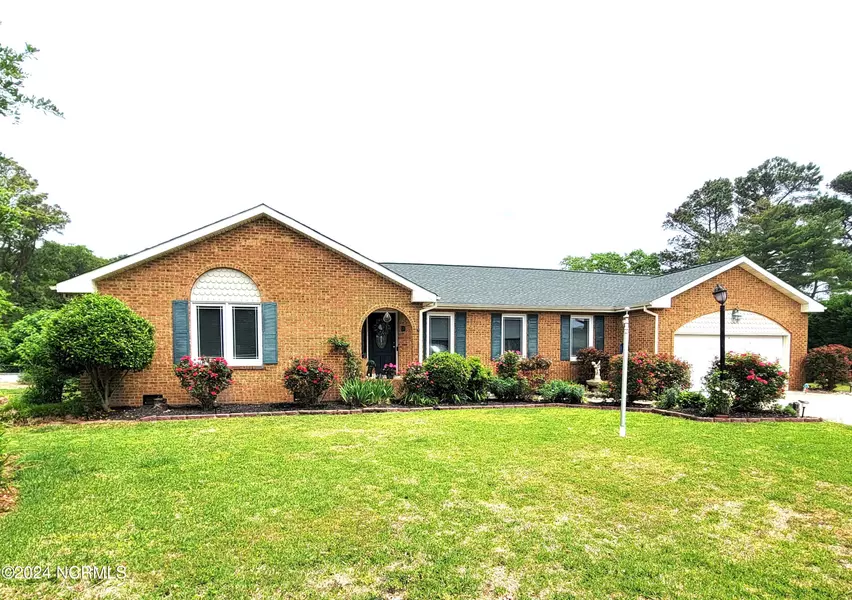 119 Gadwell DR, Currituck, NC 27929