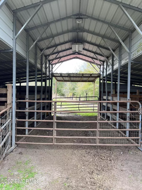 Havelock, NC 28532,1014 Cahoogue Creek RD