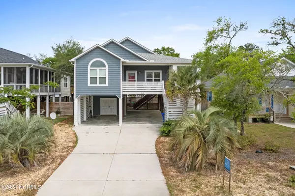 Oak Island, NC 28465,218 NE 52nd ST